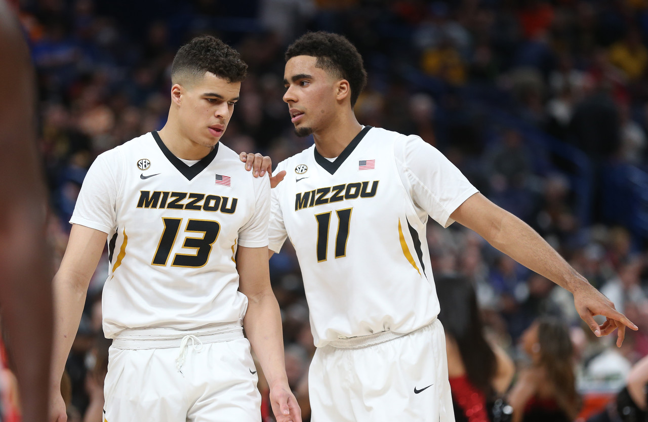 波特：我大学时才失去童贞 之前不敢 但之后就没缺过女人