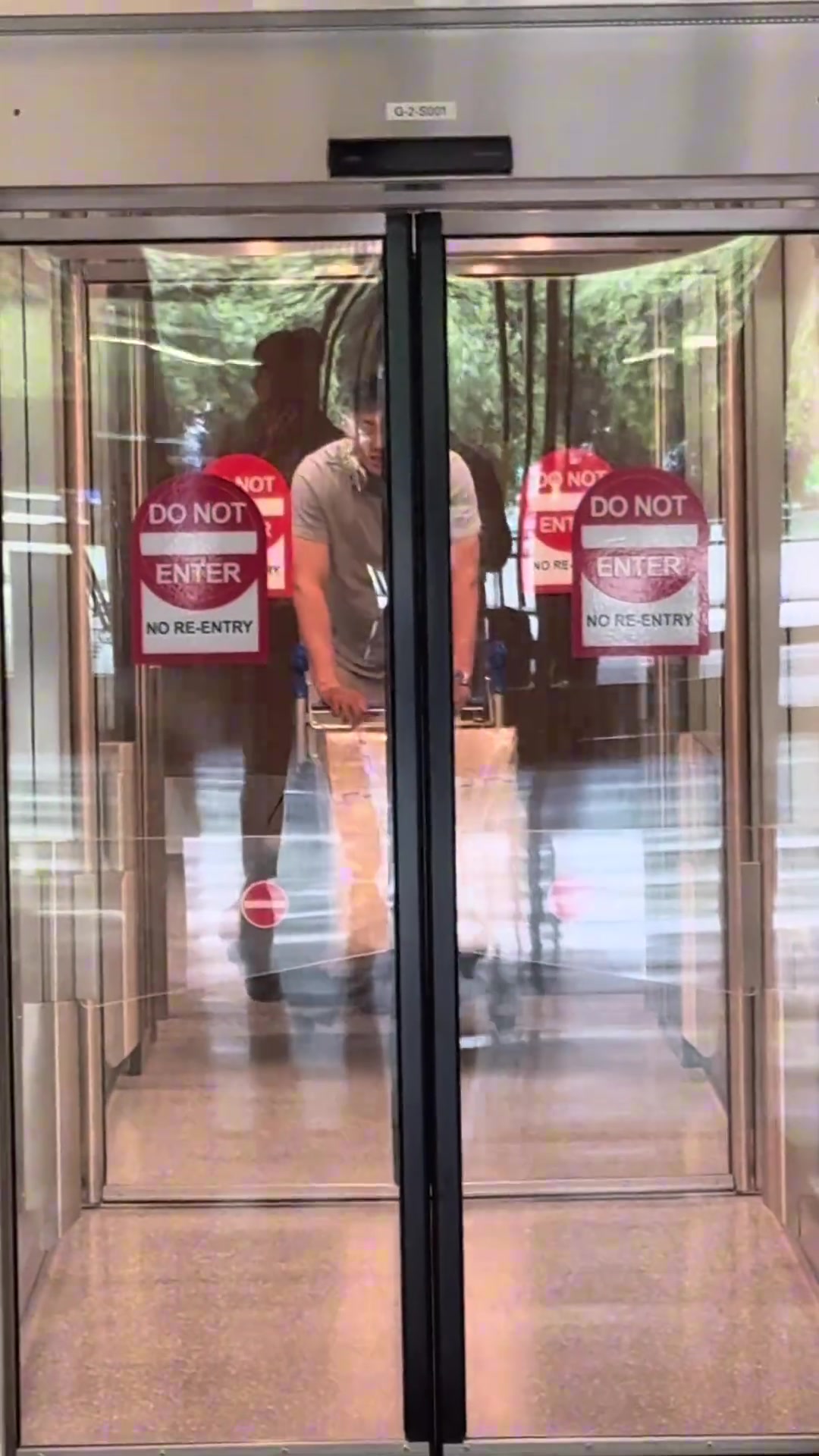 爱游戏全站-旧金山大学新赛季训练启幕，王俊杰赵维伦频频搭档亮相