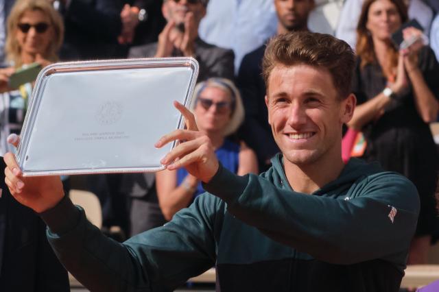 爱游戏全站-从决赛观众到法网亚军 鲁德为挪威网球书写新历史