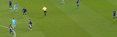 爱游戏全站-【英超】丁丁2球 福登马赫雷斯传射 曼城7比0利兹联